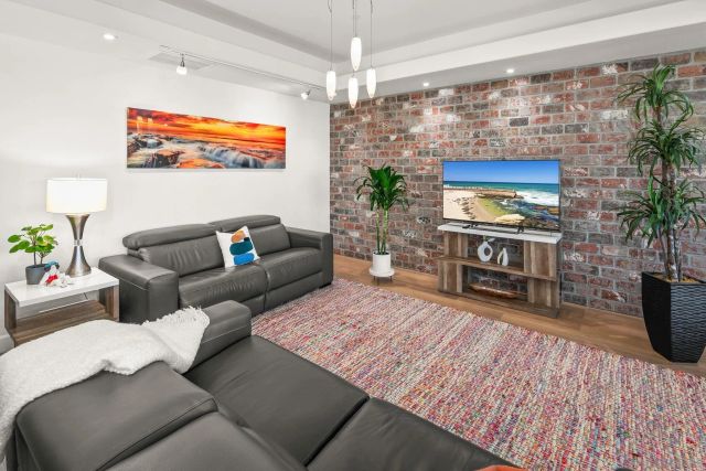 700 Front St 1706, San Diego, CA 92101