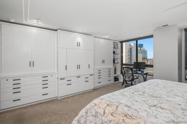 700 Front St 1706, San Diego, CA 92101