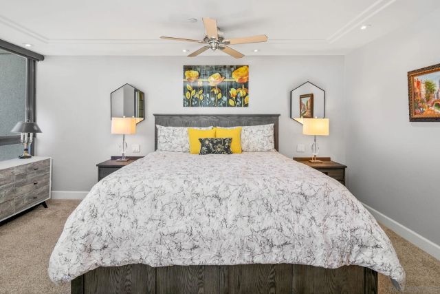 700 Front St 1706, San Diego, CA 92101