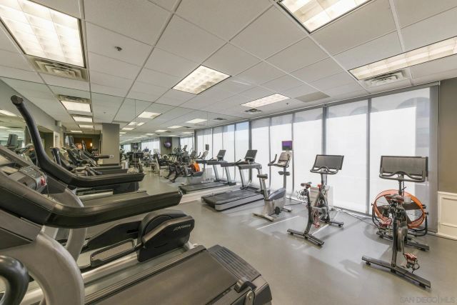 700 Front St 1706, San Diego, CA 92101