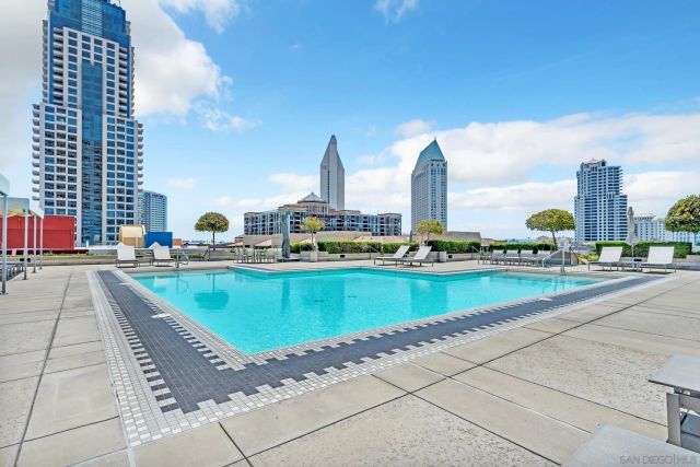 700 Front St 1706, San Diego, CA 92101