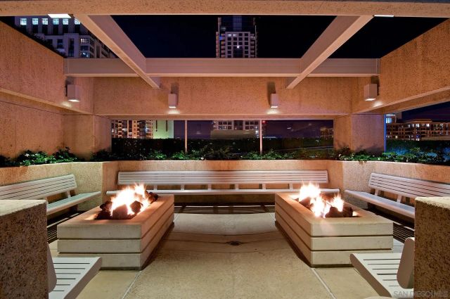 700 Front St 1706, San Diego, CA 92101
