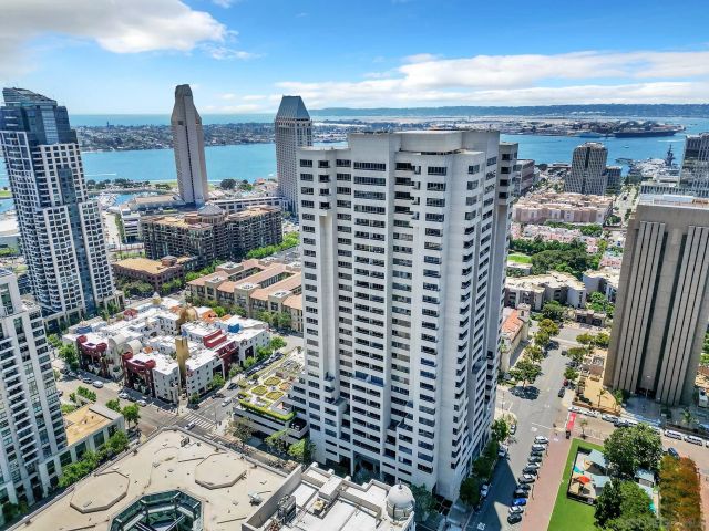 700 Front St 1706, San Diego, CA 92101