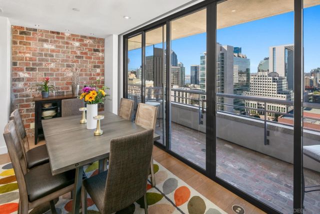 700 Front St 1706, San Diego, CA 92101