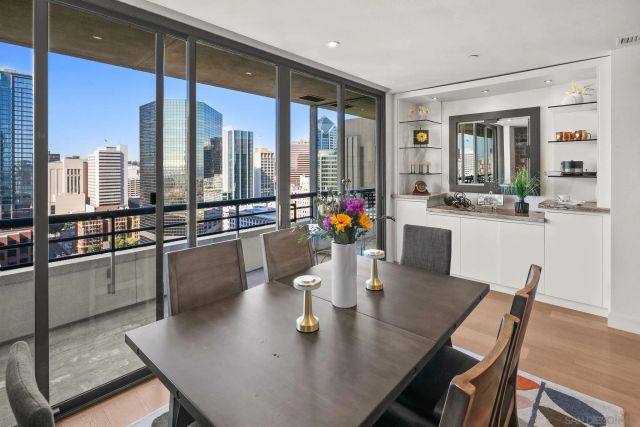 700 Front St 1706, San Diego, CA 92101