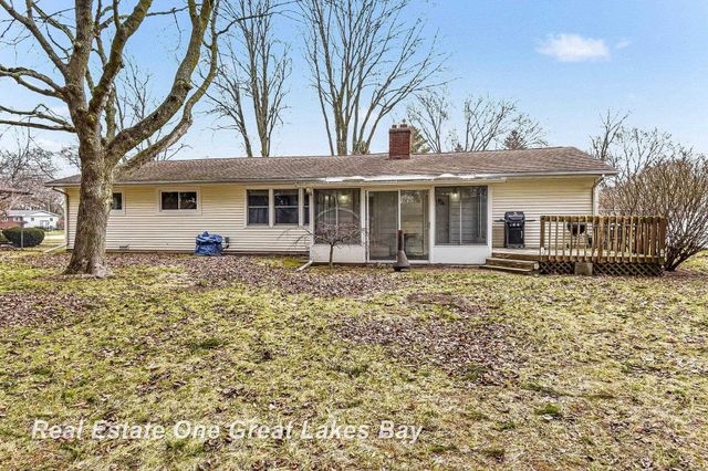 1311 Dover Place, Saginaw Twp, MI 48638