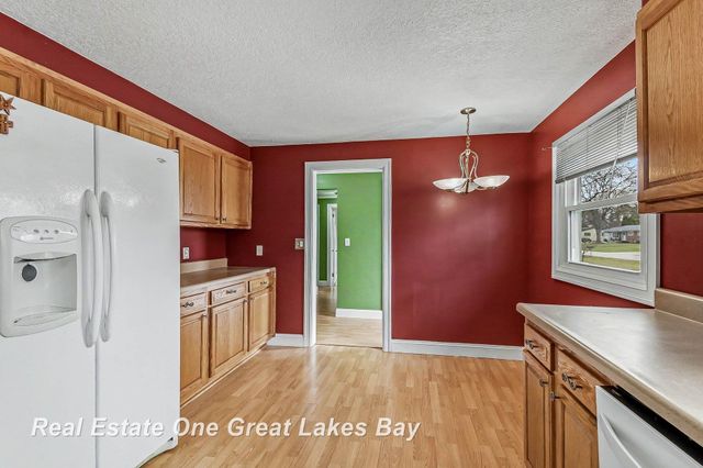 1311 Dover Place, Saginaw Twp, MI 48638