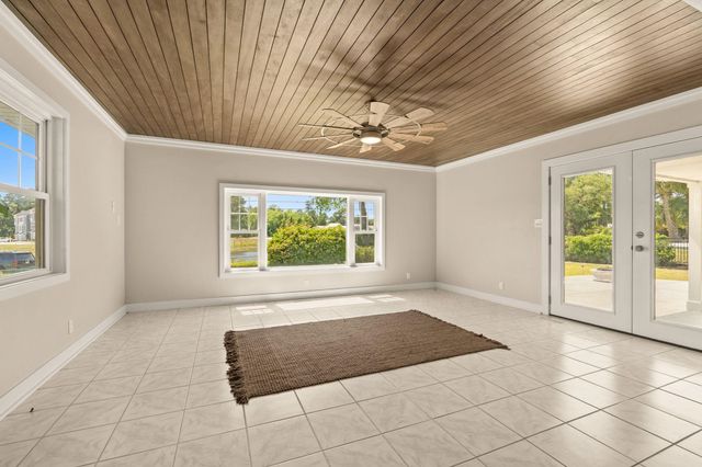 4504 River Rd., Little River, SC 29566