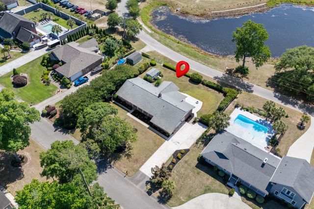 4504 River Rd., Little River, SC 29566