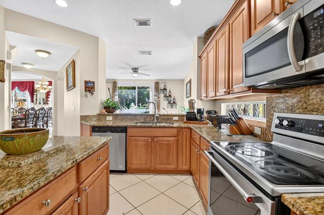809 Triana Street, West Palm Beach, FL 33413