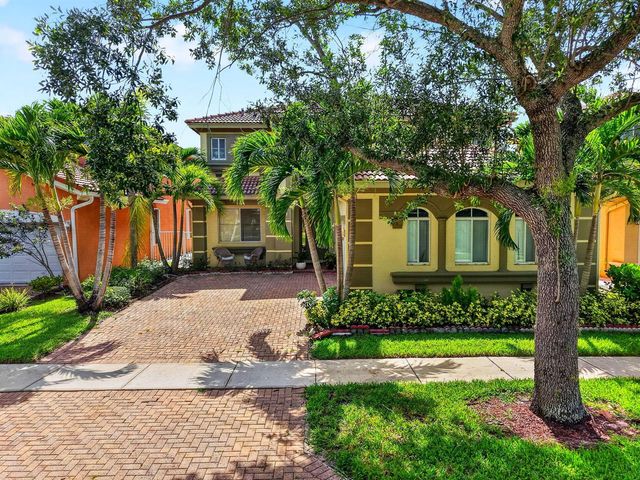809 Triana Street, West Palm Beach, FL 33413