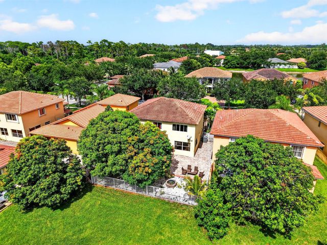 809 Triana Street, West Palm Beach, FL 33413