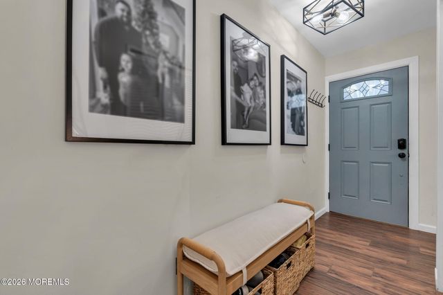 3 Noble Place, Aberdeen, NJ 07747