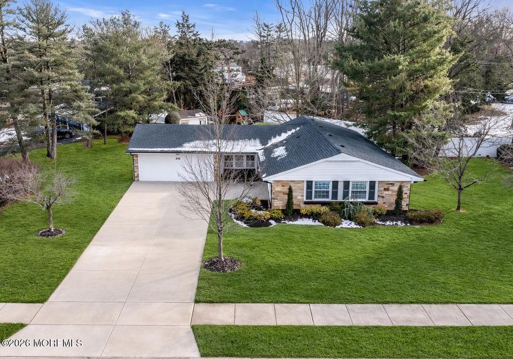 3 Noble Place, Aberdeen, NJ 07747