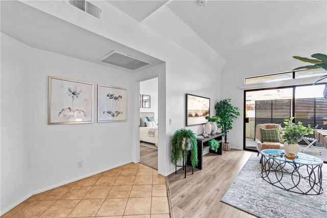 5071 Dorado Drive 106, Huntington Beach, CA 92649