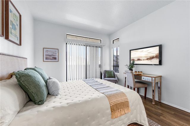 5071 Dorado Drive 106, Huntington Beach, CA 92649
