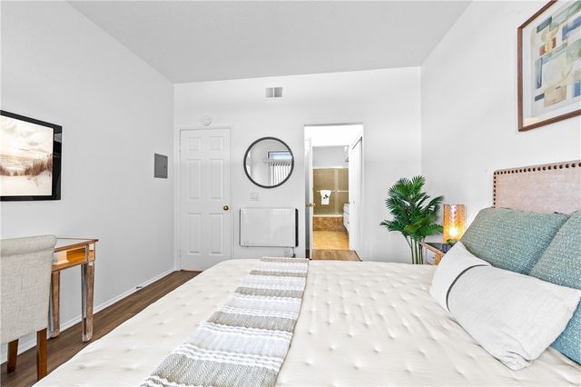 5071 Dorado Drive 106, Huntington Beach, CA 92649