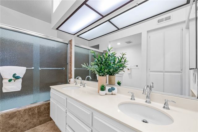 5071 Dorado Drive 106, Huntington Beach, CA 92649