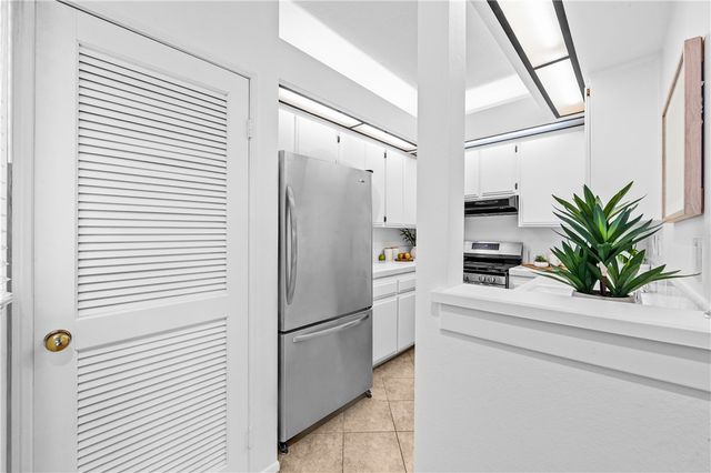 5071 Dorado Drive 106, Huntington Beach, CA 92649