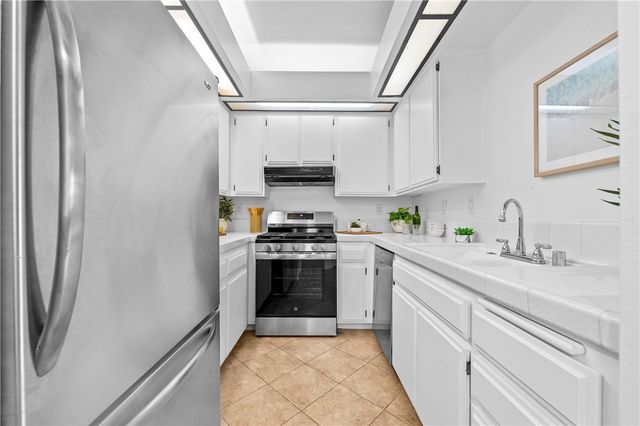 5071 Dorado Drive 106, Huntington Beach, CA 92649