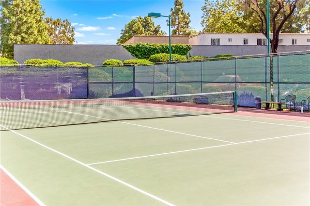 5071 Dorado Drive 106, Huntington Beach, CA 92649