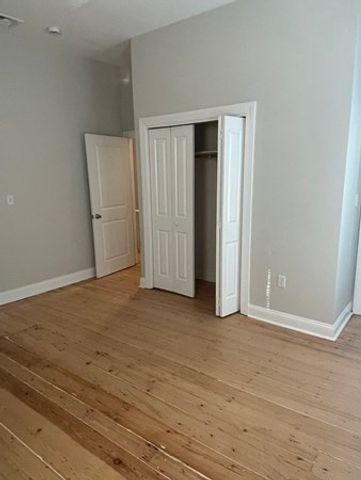258 W Broadway 6, Boston, MA 02127