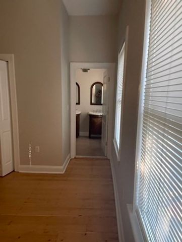 258 W Broadway 6, Boston, MA 02127