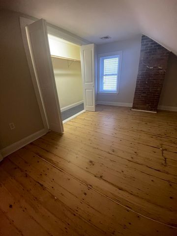 258 W Broadway 6, Boston, MA 02127