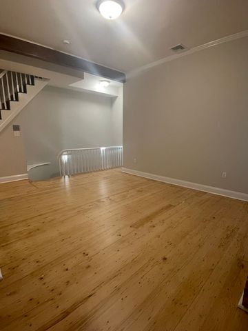 258 W Broadway 6, Boston, MA 02127