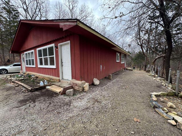 1212 Clark Lane, Horseshoe Bend, AR 72512