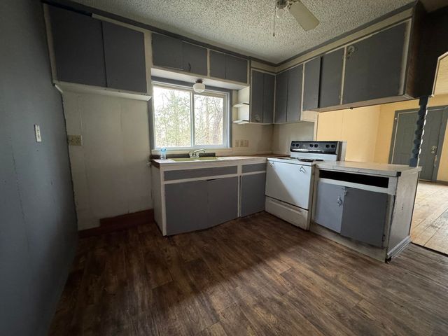 1212 Clark Lane, Horseshoe Bend, AR 72512