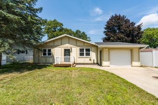 8244 W Q Avenue, Texas Twp, MI 49009