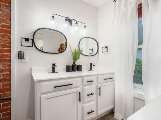 260 E 2nd Avenue, Columbus, OH 43201