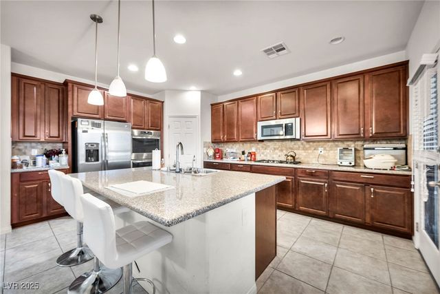 379 Pretissimo Lane, Henderson, NV 89011