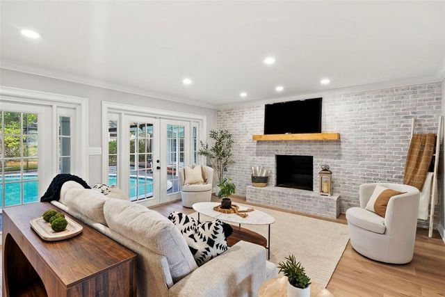 1207 S DRUID LANE, Tampa, FL 33629