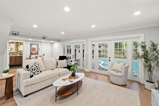 1207 S DRUID LANE, Tampa, FL 33629