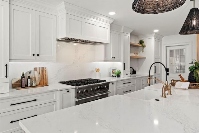 1207 S DRUID LANE, Tampa, FL 33629