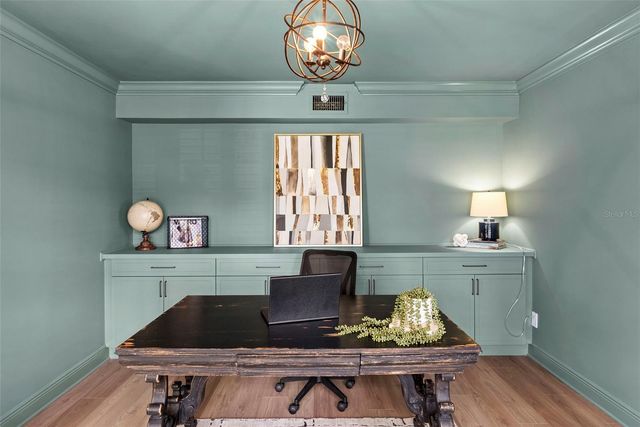 1207 S DRUID LANE, Tampa, FL 33629