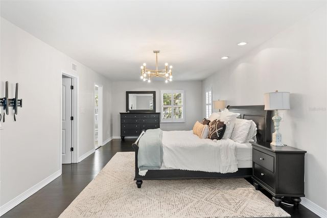 1207 S DRUID LANE, Tampa, FL 33629