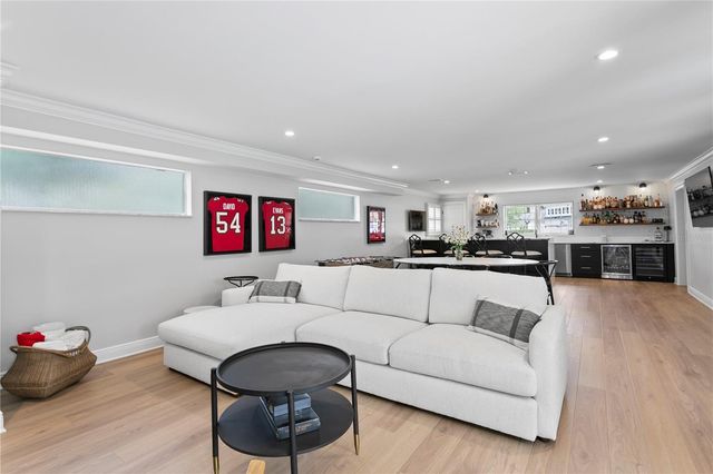 1207 S DRUID LANE, Tampa, FL 33629