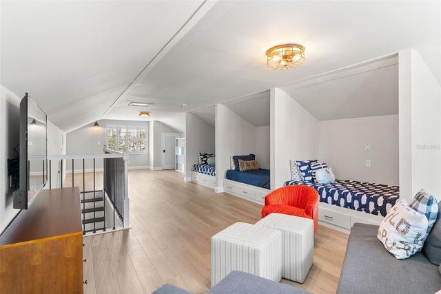 1207 S DRUID LANE, Tampa, FL 33629