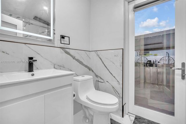 380 W 30th Street 0, Hialeah, FL 33012