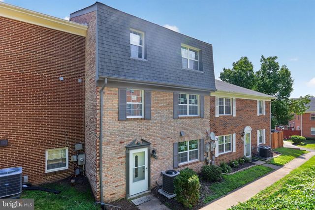 9836 HAGEL CIR, Lorton, VA 22079