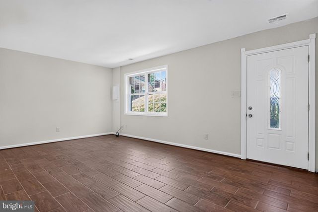 9836 HAGEL CIR, Lorton, VA 22079
