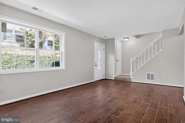 9836 HAGEL CIR, Lorton, VA 22079