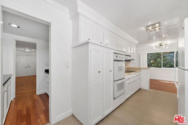 404 San Vicente Boulevard 201, Santa Monica, CA 90402