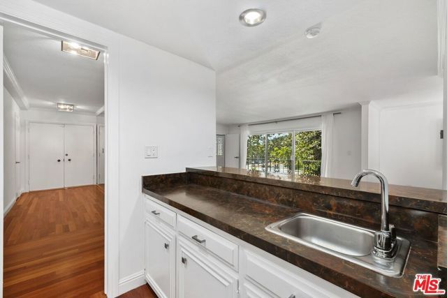 404 San Vicente Boulevard 201, Santa Monica, CA 90402