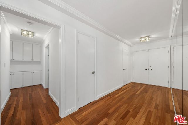 404 San Vicente Boulevard 201, Santa Monica, CA 90402