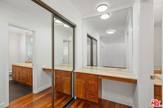 404 San Vicente Boulevard 201, Santa Monica, CA 90402