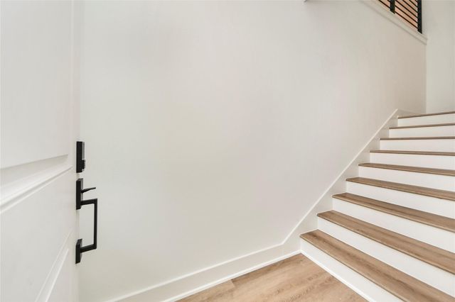 934 South Lane Unit A-B, Houston, TX 77088